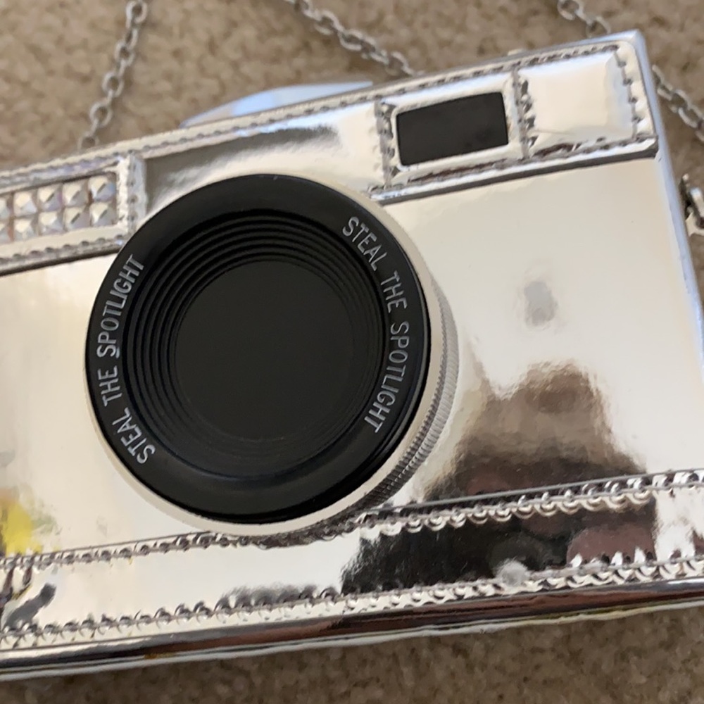 Camera Purse - Picture 2 of 4